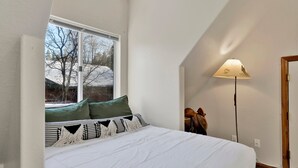 Décoration personnalisée, ameublement personnalisé, draps fournis
