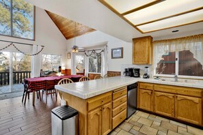 House, Multiple Beds, Pool Access, Mountain View (VC570) | Private kitchen | Coffee/tea maker - Moonridge Alameda #570 (Big Bear City)
