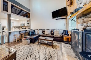 Cabin, Multiple Beds, Pool Access, Mountain View (VC587) | Living area | Fireplace