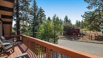 Chalet, Multiple Beds, Pool Access, Mountain View (VC504) | View from room