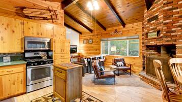 Cabin, Multiple Beds, Pool Access, Mountain View (2560) | Private kitchen | Coffee/tea maker