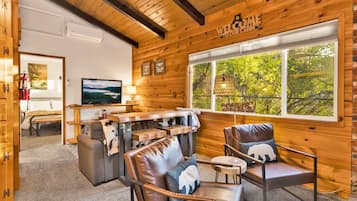 Cabin, nhiều giường, có thể sử dụng hồ bơi, quang cảnh núi (2560) | Nội thất
