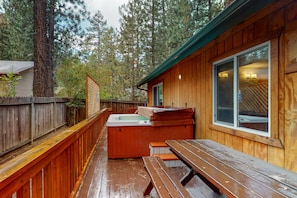 View from room - Peregrine Palace (Big Bear Lake)