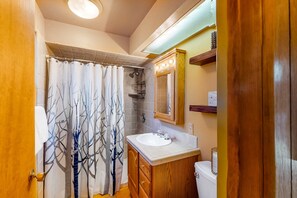 Μικρό Σπίτι, Περισσότερα από 1 Κρεβάτια, Πρόσβαση στην Πισίνα, Θέα στο Βουνό (VC301) | Μπάνιο | Πετσέτες