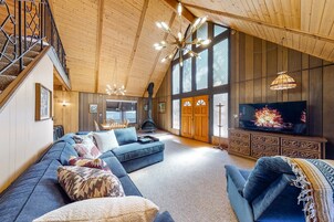 Cabin, Multiple Beds, Pool Access, Mountain View (VC301) | Living area | Fireplace
