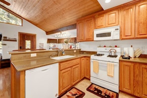 Cabin, Multiple Beds, Pool Access, Mountain View (2538) | Private kitchen | Coffee/tea maker