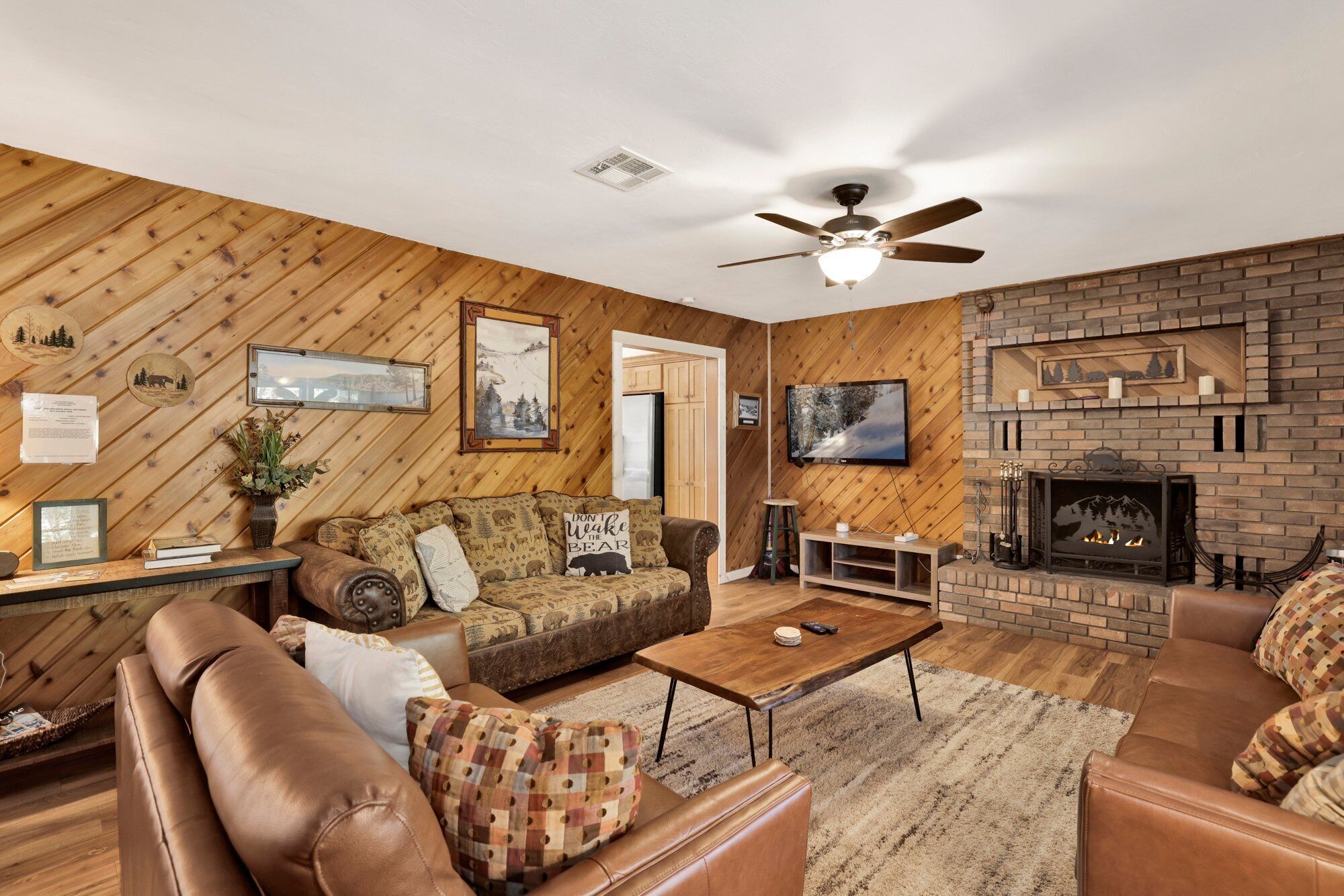 Cabin, Multiple Beds, Pool Access, Mountain View (VC701) | Living area | Fireplace
