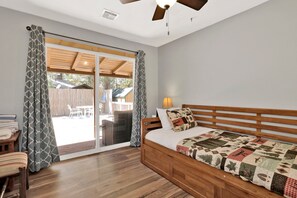 كابينة - عدة أسرّة - مع إمكانية استخدام المسبح - منظر للجبل (VC701) | 3 عدّة غرف نوم وبديكورات فريدة لكل غرفة وطراز فريد لكل وحدة