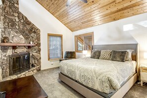 Cabin, Multiple Beds, Pool Access, Mountain View (VC445) | Individually decorated, individually furnished, bed sheets