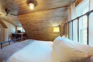Baita, letti multipli, accesso alla piscina, vista montagna (VC618) | Con stile personalizzato, con arredamento individuale, lenzuola