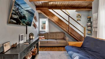 Cabin, Multiple Beds, Pool Access, Mountain View (VC618) | Living area | Fireplace