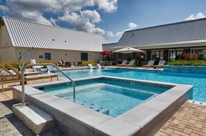 Pool - Landing | Stunning 1BD, Pool, Gym (Madison)