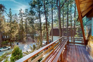 Baita, letti multipli, accesso alla piscina, vista montagna (VC339) | Vista dalla camera