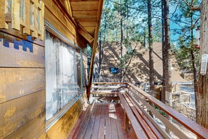 Ferienhütte, Mehrere Betten, Poolzugang, Bergblick (VC339) | Ausblick vom Zimmer