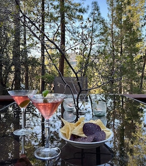 Outdoor dining - The Wilkie Cabin #339 (Big Bear City)
