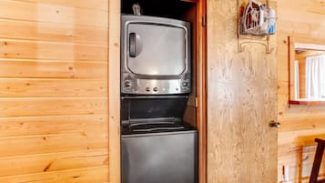 Cabin, Multiple Beds, Pool Access, Mountain View (VC329) | Interior