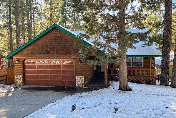 Exterior - Wren's Nest #617 (Big Bear Lake)
