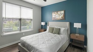 1 bedroom, desk, iron/ironing board, WiFi