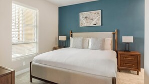 2 bedrooms, desk, iron/ironing board, WiFi