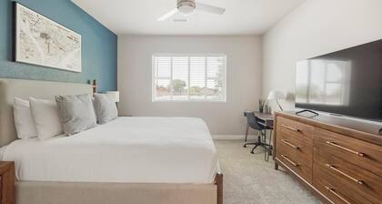 Landing | Incredible 2BD, Clubhouse