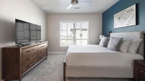 2 bedrooms, desk, iron/ironing board, WiFi