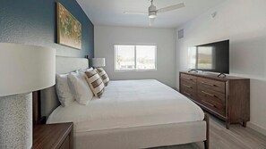 1 bedroom, desk, iron/ironing board, WiFi