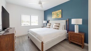 1 bedroom, desk, iron/ironing board, WiFi