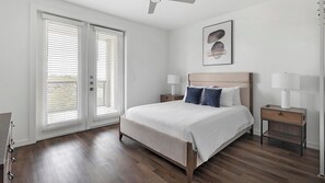 1 bedroom, desk, iron/ironing board, WiFi