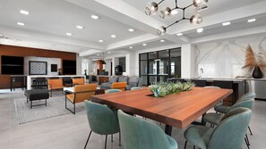 Dining - Landing | Spectacular 1BD, Pool, Clubhouse (Lakeway)