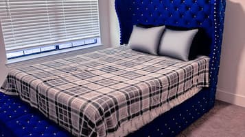 1 habitación, escritorio, wifi gratis y ropa de cama