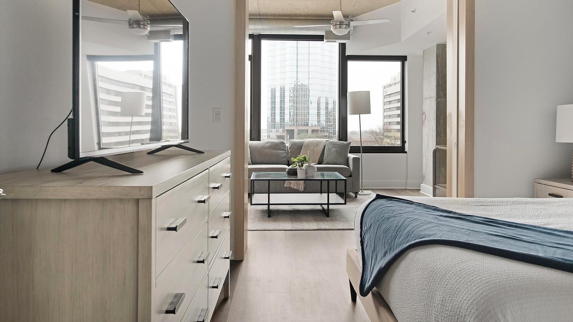 1 間睡房、書桌、熨斗/熨衫板、Wi-Fi