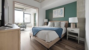 1 bedroom, desk, iron/ironing board, WiFi - Landing | Modern 1BD, Gym, Game Room (Arlington)