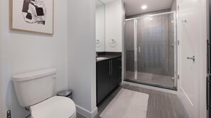 Bathroom - Landing | Amazing 1BD, Gym, Game Room (Arlington)