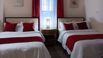 2 dormitoris, planxa i posts de planxar, wifi i roba de llit