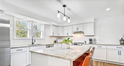 Family Friendly Home in Historic Danville
The Danville Four Kings