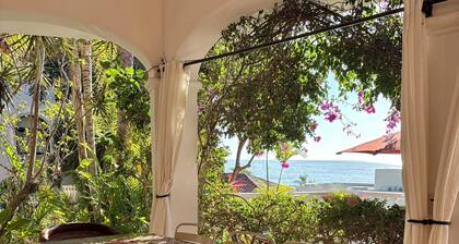 Oceanview Getaway Salt Pool