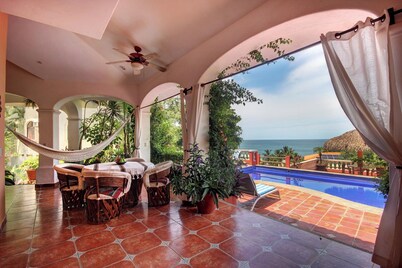 Oceanview Getaway Salt Pool