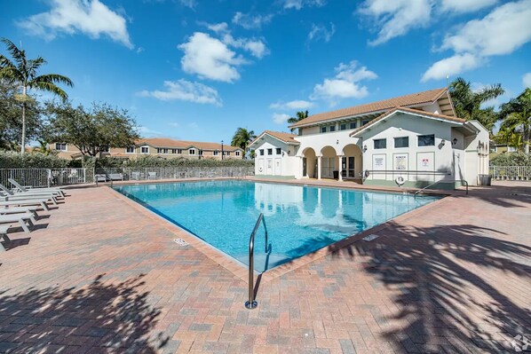 Piscina