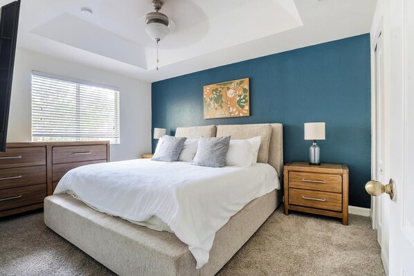 3 bedrooms, desk, iron/ironing board, WiFi