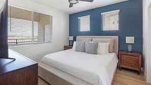 1 bedroom, desk, iron/ironing board, WiFi