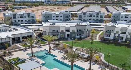 Landing at Solace Casa Grande Crossings - 1 Bed...