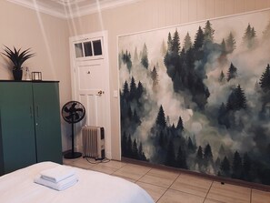 1 Schlafzimmer, Schreibtisch, Bügeleisen/Bügelbrett, kostenloses WLAN