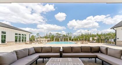 Landing | Modern 1BD, Pool, Clubhouse