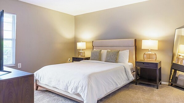 1 chambre, bureau, fer et planche à repasser, Wi-Fi