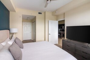 1 bedroom, desk, iron/ironing board, WiFi