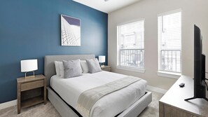 1 bedroom, desk, iron/ironing board, WiFi