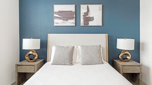 1 bedroom, desk, iron/ironing board, WiFi