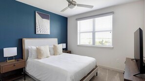 2 bedrooms, desk, iron/ironing board, WiFi