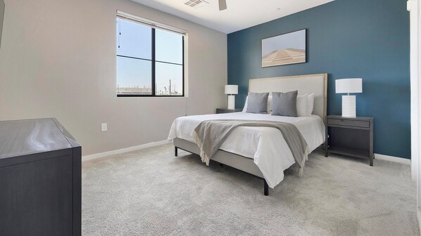 1 bedroom, desk, iron/ironing board, WiFi