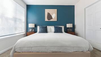 2 bedrooms, desk, iron/ironing board, WiFi